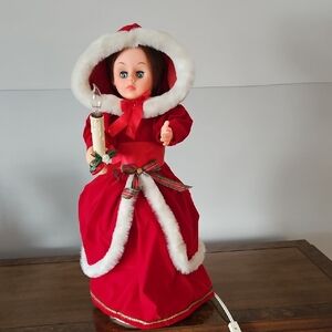 Annimated Red Doll
